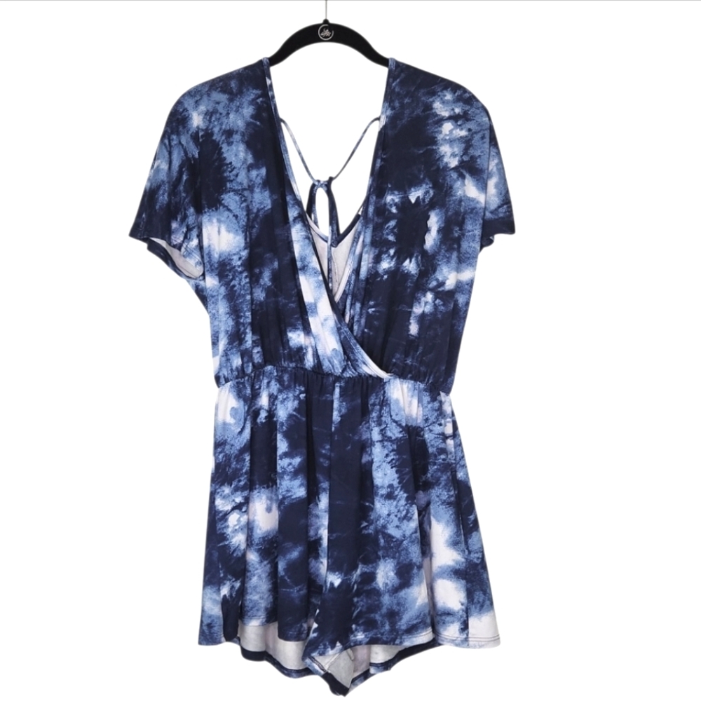 LA Gypsy Blue & White Tie Dye Cap Sleeve Romper See Measurements
